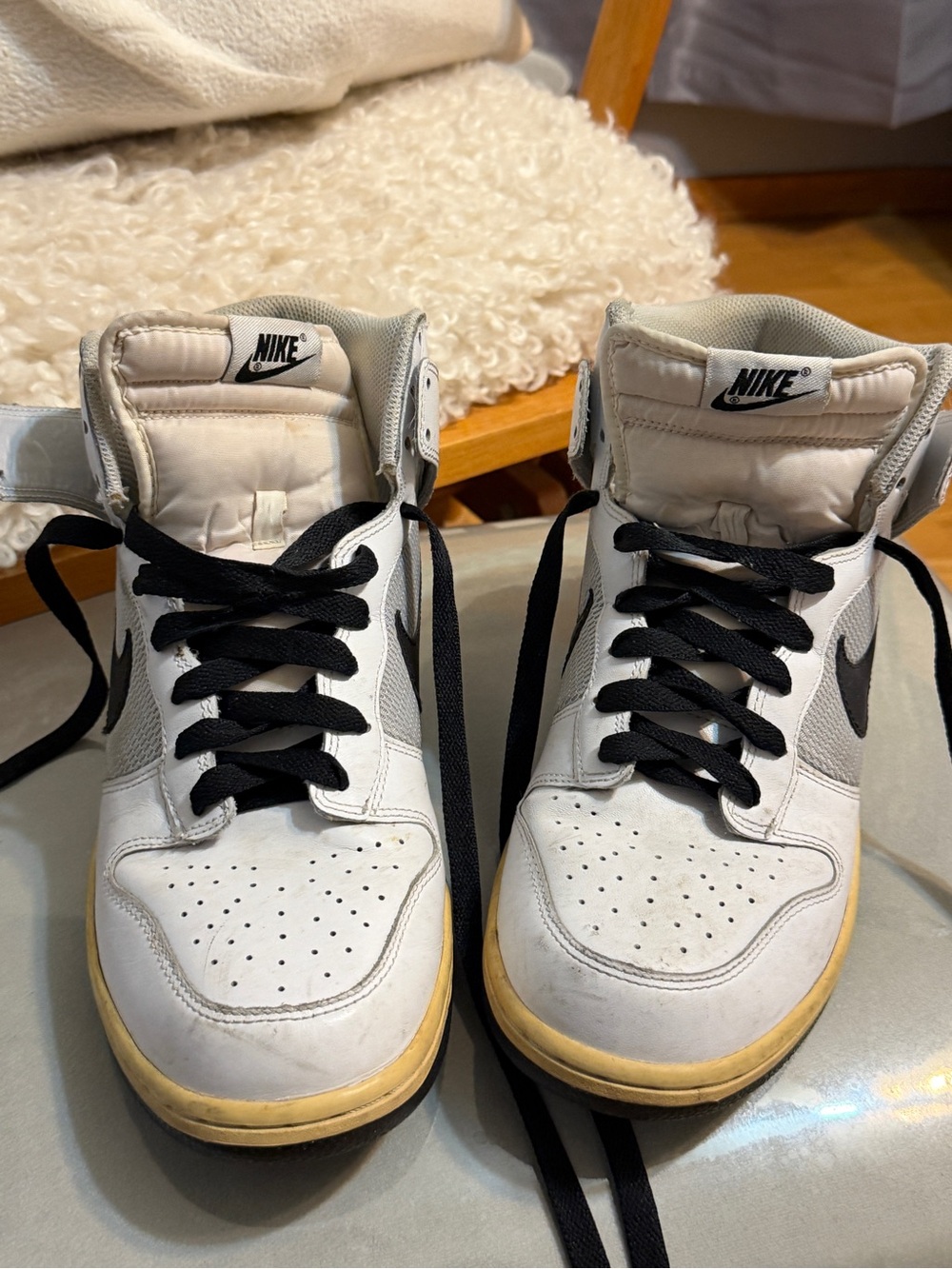 Nike Air Jordan 1 Men’s Mid Top Lace-Up Sneakers White Gray Black